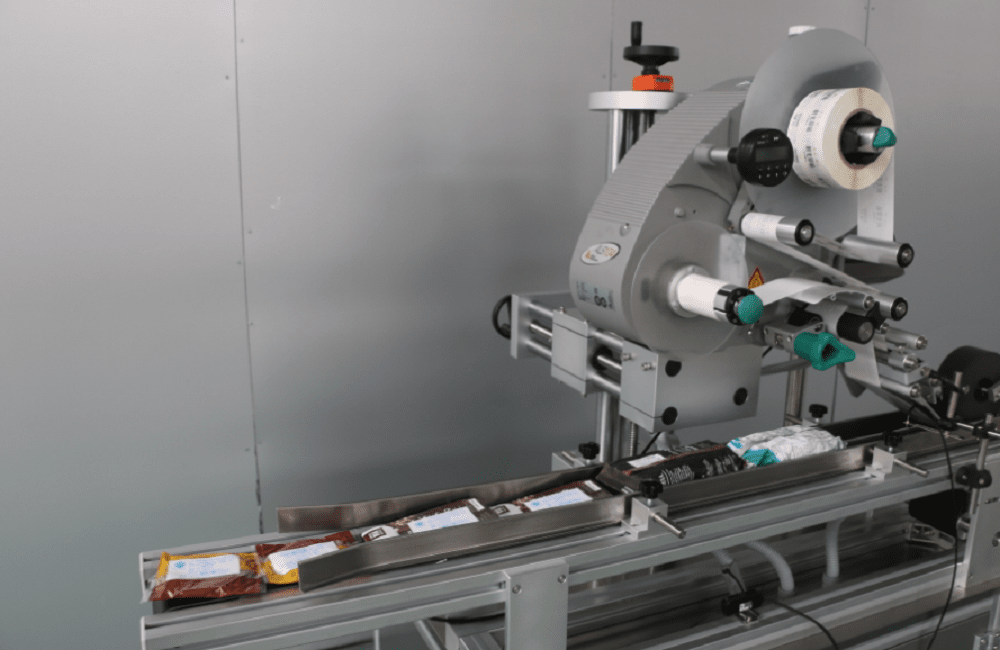 Features and Operations of Bag Labeling Machine