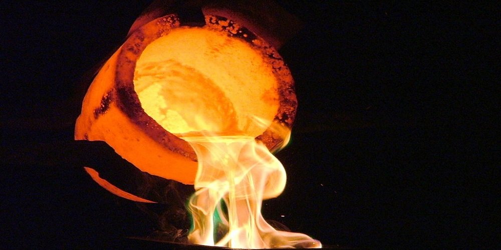 6 Advantages of Investing in Gold Melting Machines